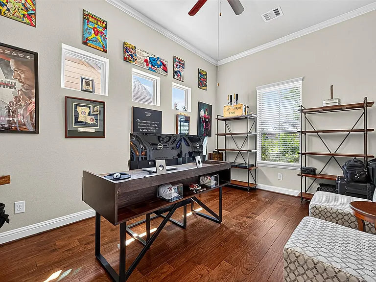2918 Golden Honey Ln